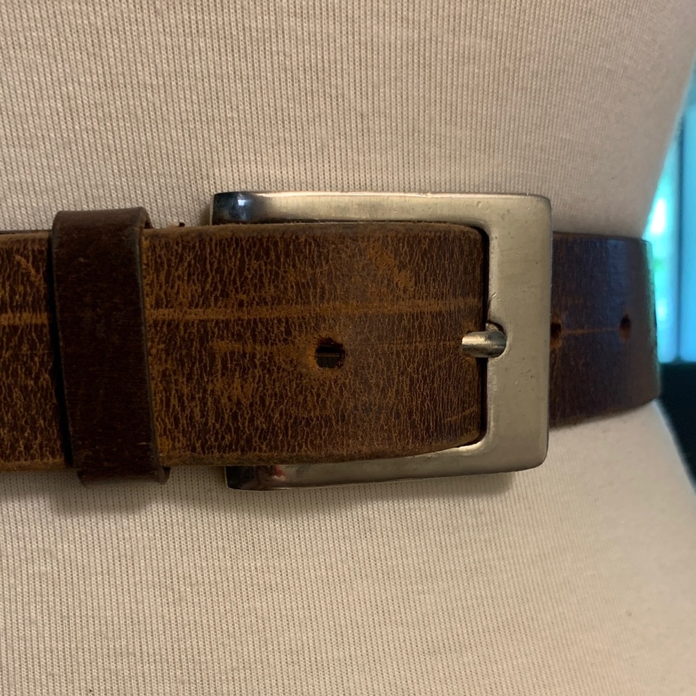 FULL GRAIN HARNESS OIL TANNED BROWN LEATHER BELT WITH SOLID BRASS BUCKLE